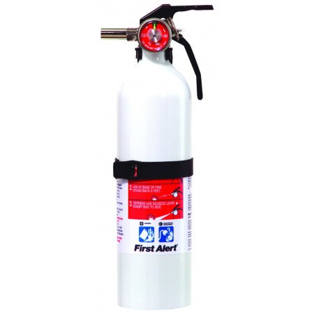 First Alert FE5G0A-MNA 5-BC Fire Extinguisher for Flammable Liquid and Electrical Fires